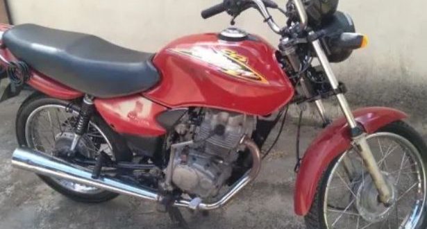 PROPRIETÁRIO DE HONDA CG 125 TITAN VERMELHA, PLACA GXL 4329, SOFRE ROUBO EM ALTEROSA