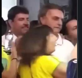 BOLSONARO DEBAIXO DE VAIAS: BOLSONARISTAS ESTÃO COMEÇANDO A ENXERGAR  A “FICHA CAIR”